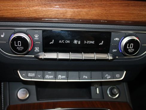 Used 2023 Audi Q5 2.0T Premium Plus image 45