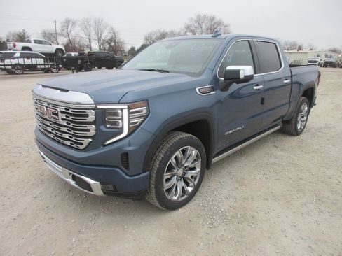 New 2026 GMC Sierra 1500 Denali image 11