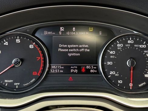 Used 2023 Audi Q5 2.0T Premium w/ Convenience Package AWD/4WD image 21