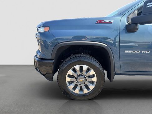 New 2026 Chevrolet Silverado 2500 Custom w/ Custom Value Package AWD/4WD image 22