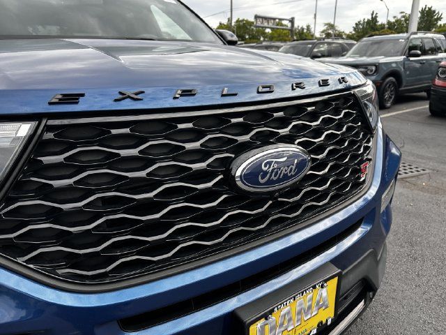 Certified 2023 Ford Explorer ST w/ Equipment Group 401A AWD/4WD image 10