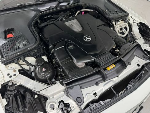 Used 2017 Mercedes-Benz E 400 4MATIC Wagon image 51