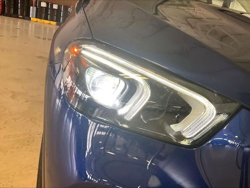 Used 2020 Mercedes-Benz GLE 350 4MATIC image 25