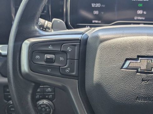 Used 2022 Chevrolet Silverado 1500 LT Trail Boss w/ Convenience Package II AWD/4WD image 9
