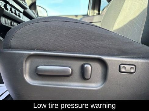 Used 2023 Toyota Tacoma TRD Off-Road image 12