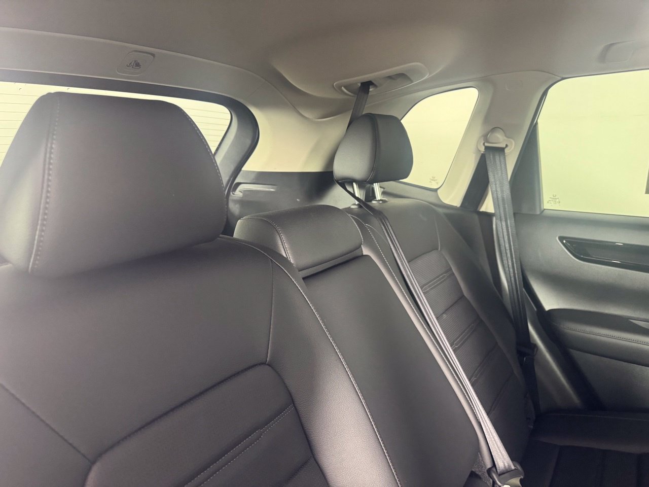 Used 2026 Honda CR-V EX-L image 31