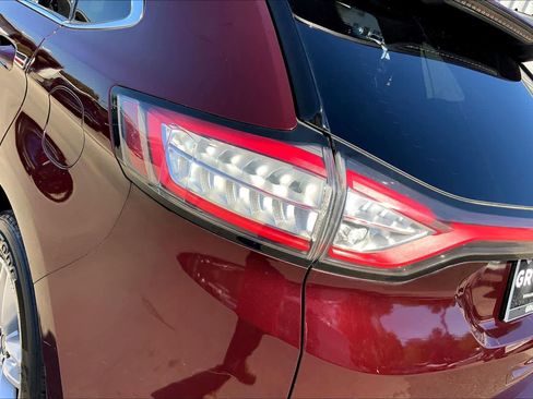 Used 2017 Ford Edge SEL w/ Equipment Group 201A image 27