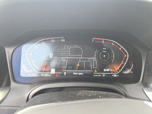 Used 2022 BMW 430i xDrive Convertible w/ Convenience Package image 11