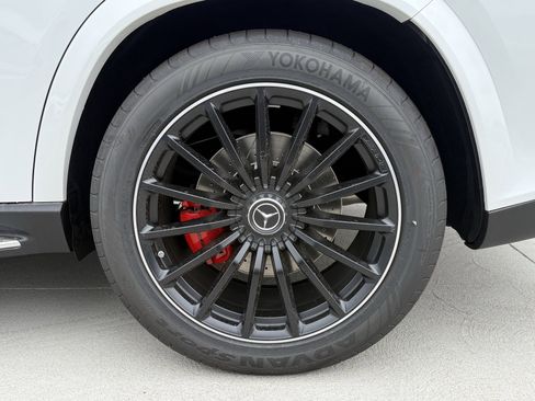 New 2026 Mercedes-Benz GLS 63 AMG 4MATIC image 14