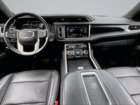 Used 2021 GMC Yukon Denali w/ Denali Premium Package AWD/4WD image 12