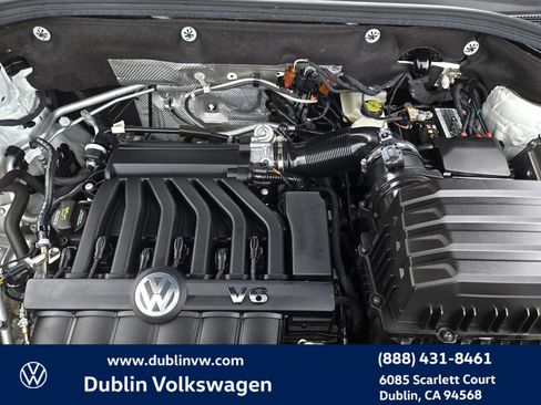Certified 2023 Volkswagen Atlas SE w/ Panoramic Sunroof Package AWD/4WD image 28