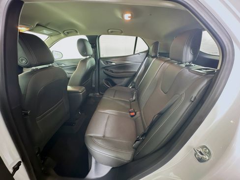 Used 2025 Buick Encore GX Preferred image 28