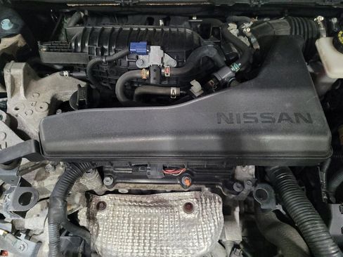 Used 2016 Nissan Rogue SV AWD/4WD image 30
