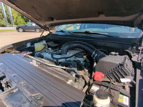 Used 2018 Nissan Titan Platinum Reserve w/ Platinum Utility Package image 29