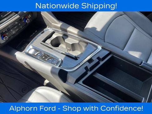 Used 2024 Buick Enclave Essence w/ Trailering Package, 5000 lbs. AWD/4WD image 9