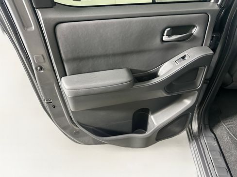 Used 2022 Nissan Frontier S w/ Technology Package image 25