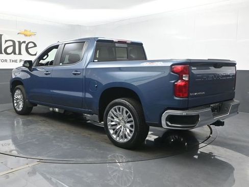 Used 2024 Chevrolet Silverado 1500 LT w/ Leather Package AWD/4WD image 35