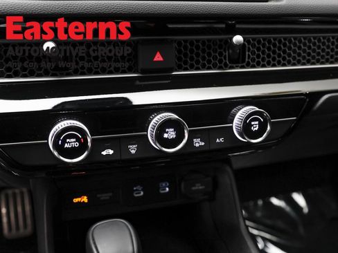 Used 2025 Honda Civic Sport image 19