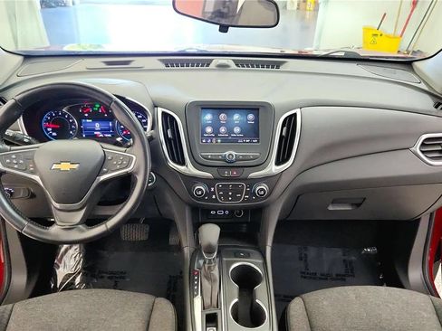 Used 2022 Chevrolet Equinox LT FWD image 34