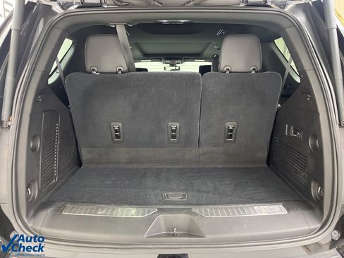 Used 2021 GMC Yukon AT4 w/ AT4 Premium Plus Package image 27