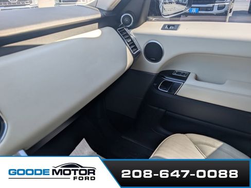 Used 2016 Land Rover Range Rover Sport HSE AWD/4WD image 25