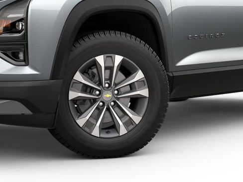 New 2026 Chevrolet Equinox LT w/ Safety and Technology Package FWD image 30