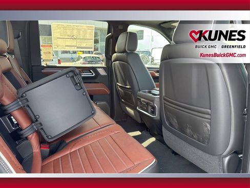 New 2025 GMC Sierra 3500 Denali Ultimate image 54