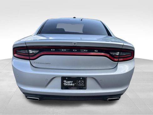 Used 2022 Dodge Charger SXT RWD image 6