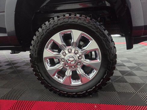 Used 2019 RAM 2500 Limited AWD/4WD image 91