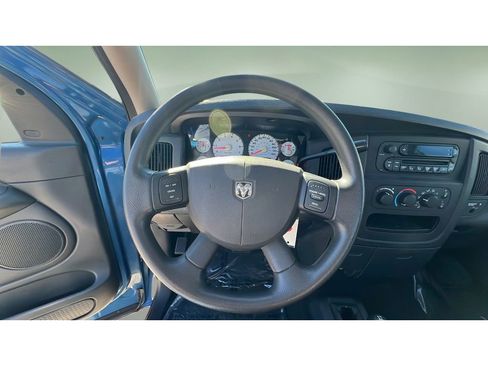 Used 2005 Dodge Ram 1500 Truck SLT image 21