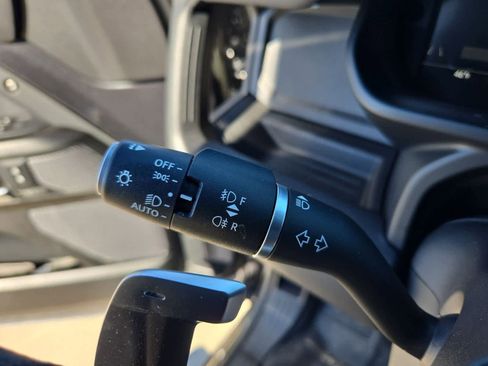 Used 2023 Land Rover Defender 110 Carpathian Edition image 25