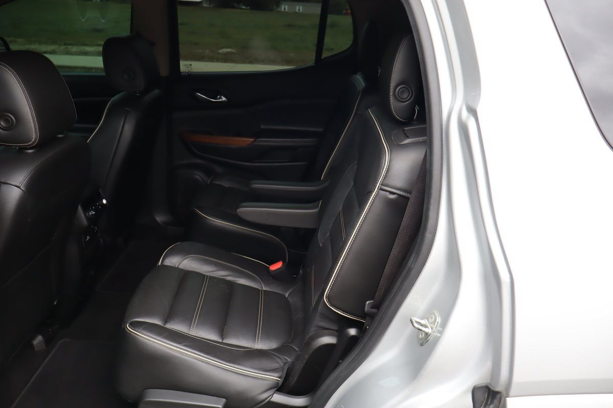 Used 2017 GMC Acadia Denali AWD/4WD image 20