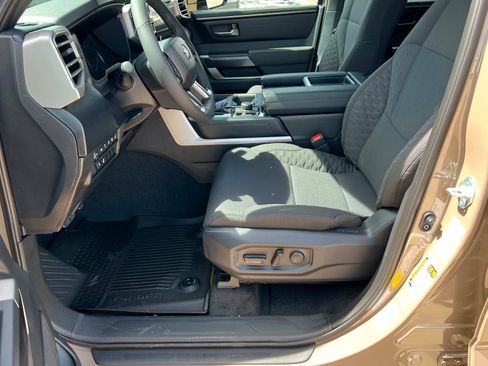 New 2026 Toyota Tundra SR5 AWD/4WD image 17