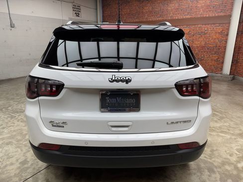 Used 2024 Jeep Compass Limited AWD/4WD image 4