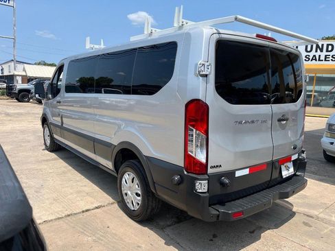 Used 2016 Ford Transit 350 XLT image 4