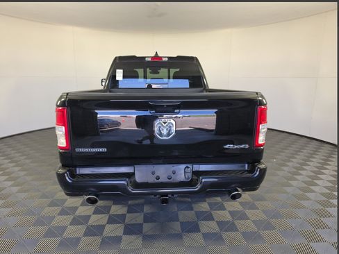 Used 2022 RAM 1500 Big Horn AWD/4WD image 7