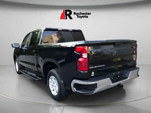 Used 2021 Chevrolet Silverado 1500 LT AWD/4WD image 5
