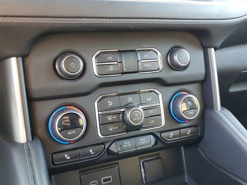 Used 2023 Chevrolet Tahoe LT image 28