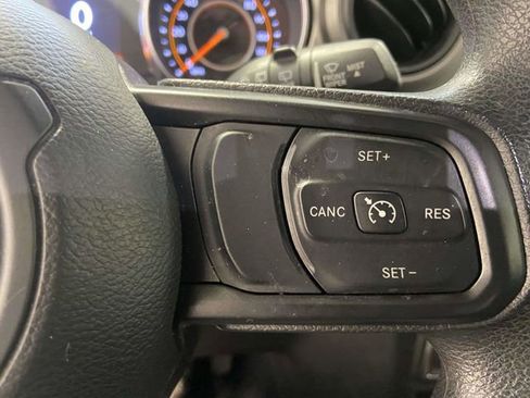 Used 2021 Jeep Wrangler Unlimited Sport image 19