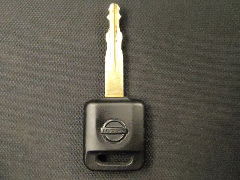 Used 2023 Nissan Versa S FWD image 32