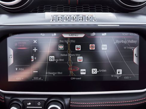 Used 2020 Ferrari Portofino RWD image 71
