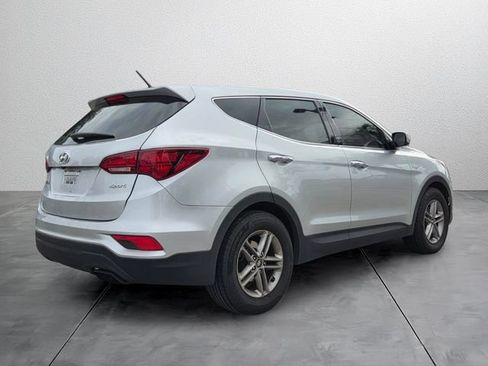 Used 2018 Hyundai Santa Fe Sport FWD image 4