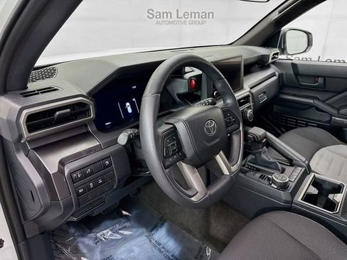 Used 2025 Toyota 4Runner TRD Off-Road AWD/4WD image 9