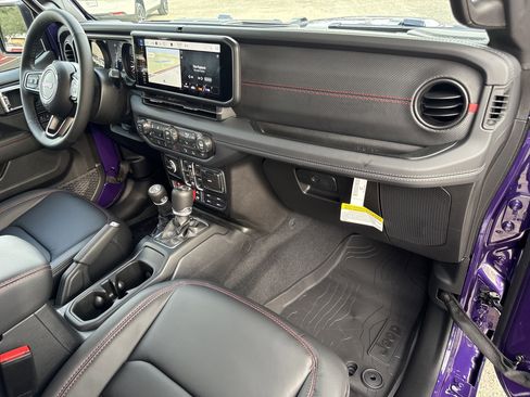 New 2026 Jeep Wrangler Unlimited Rubicon image 38