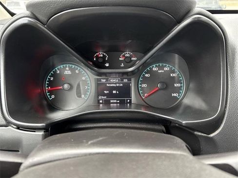 Used 2022 Chevrolet Colorado LT w/ Fleet Safety Package image 16