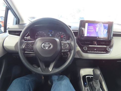 Used 2024 Toyota Corolla LE image 20