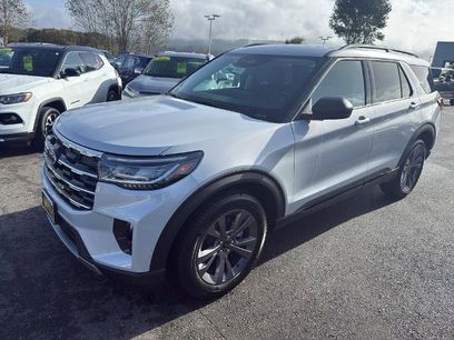 New 2026 Ford Explorer Active w/ Active Comfort Package