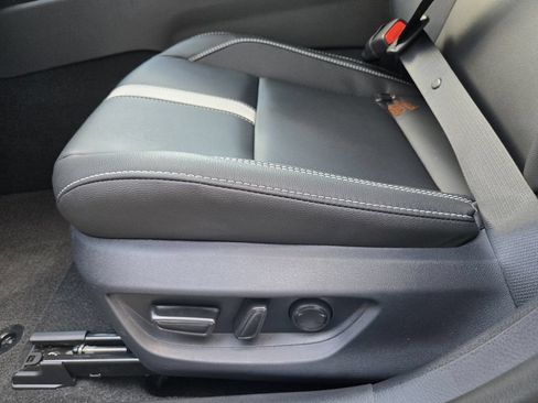 New 2026 Toyota Camry SE w/ Convenience Package FWD image 19