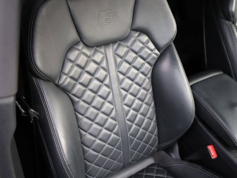 Used 2020 Audi SQ5 Premium Plus w/ Premium Plus Package image 14