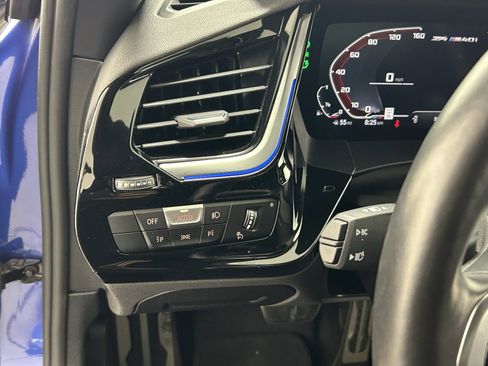 Used 2023 BMW Z4 M40i w/ Premium Package image 28